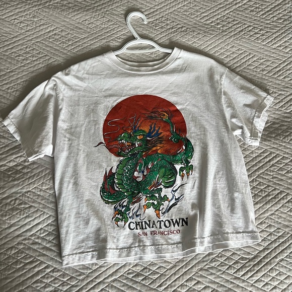 Brandy Melville, J. Gault - Graphic Print Tee, Dragon - US OS - Picture 2 of 8